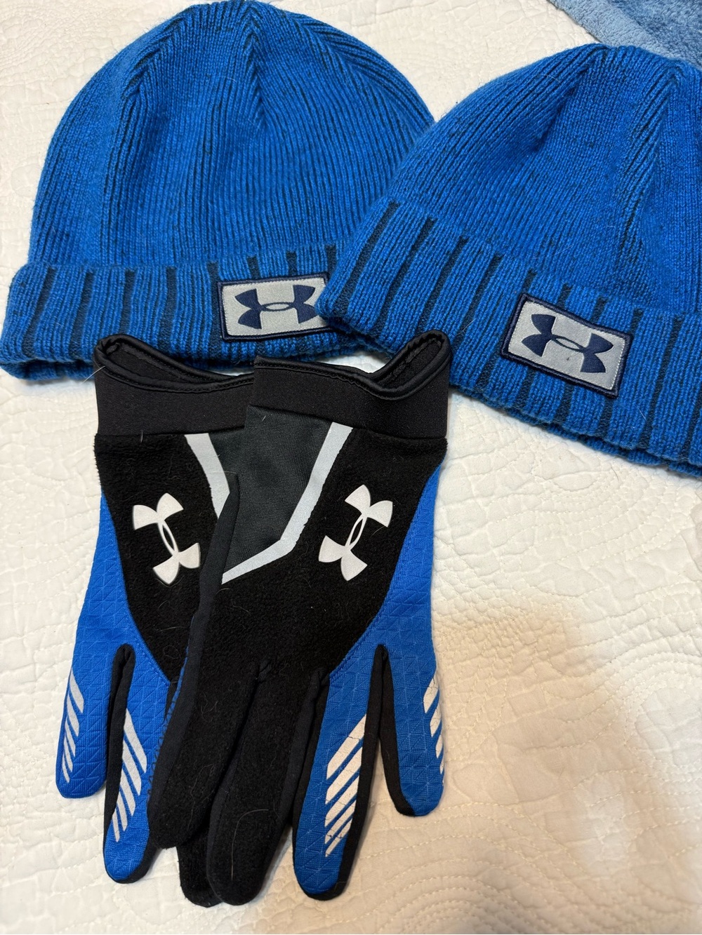 Under Armour Blue and Black Beanie and Glove Set